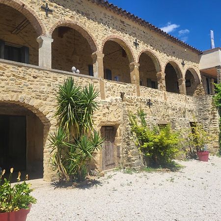 PougnadoresseBastide De La Madeleine住宿加早餐旅馆 外观 照片