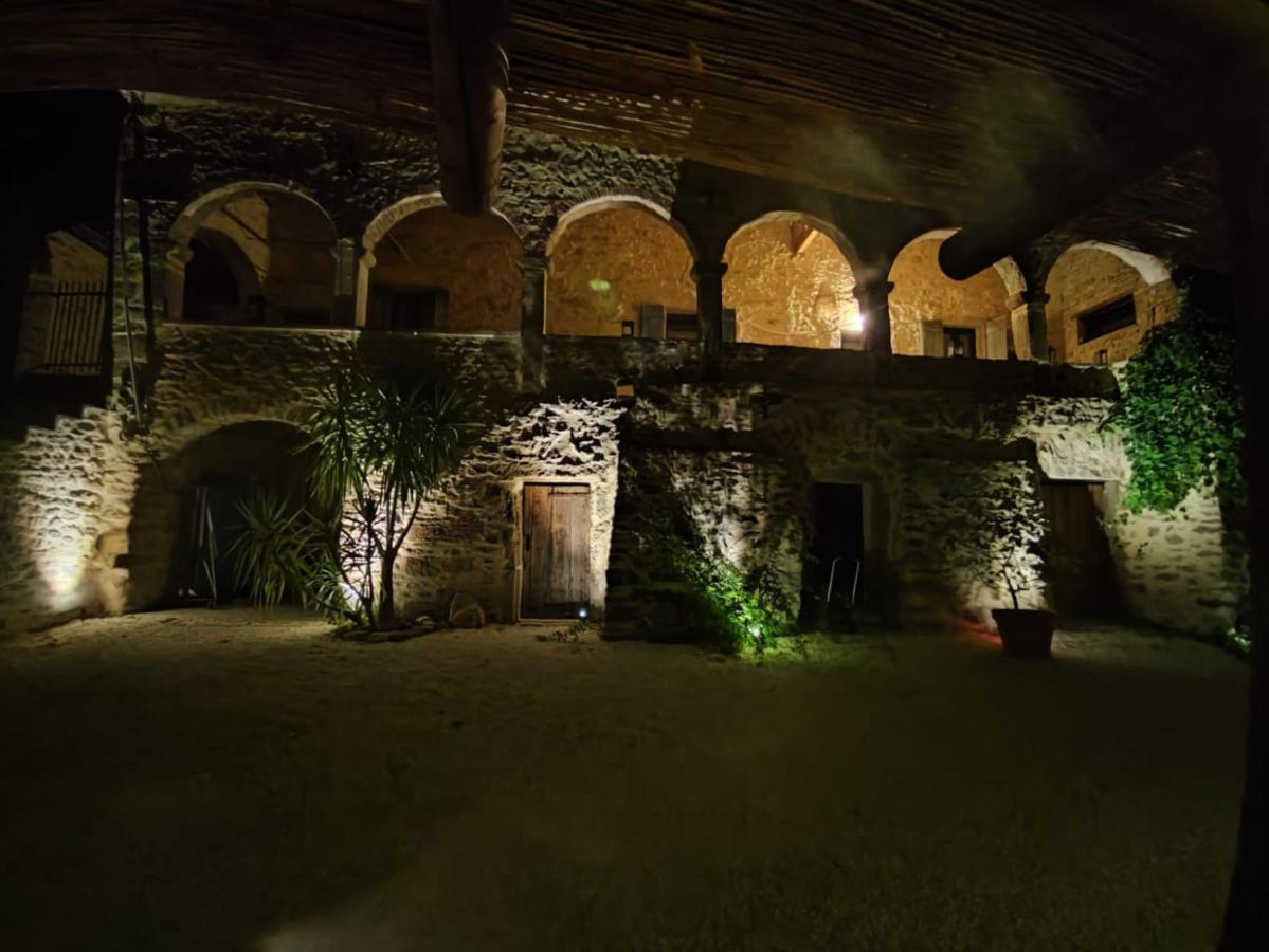 PougnadoresseBastide De La Madeleine住宿加早餐旅馆 外观 照片